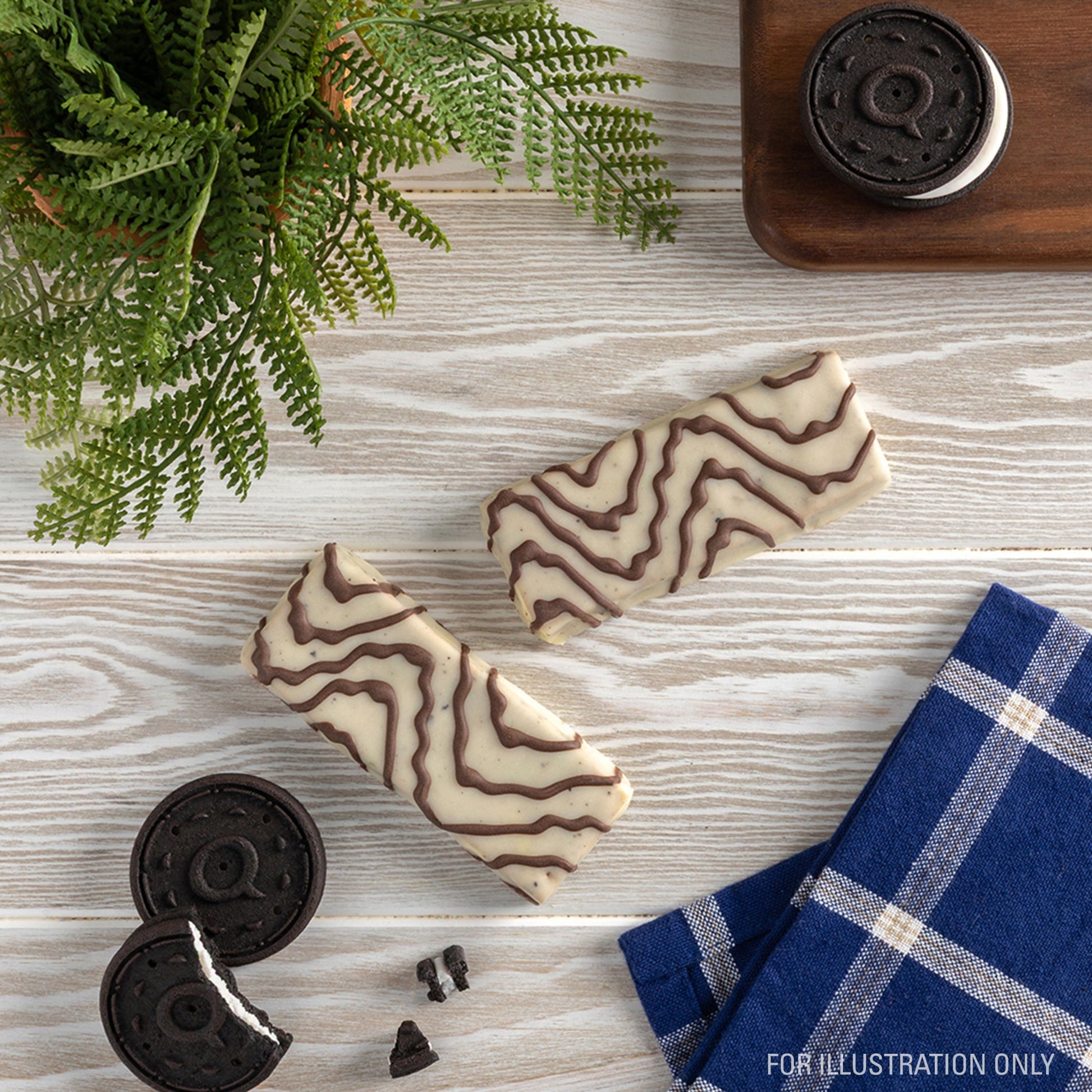 dipped-cookies-and-cream-protein-bars-s9 15807_QN_USA_ProteinBar_CAC_InterimAssetUpdate_Digital-Dipped-ProductCarouselSet_Tabletop2.jpg