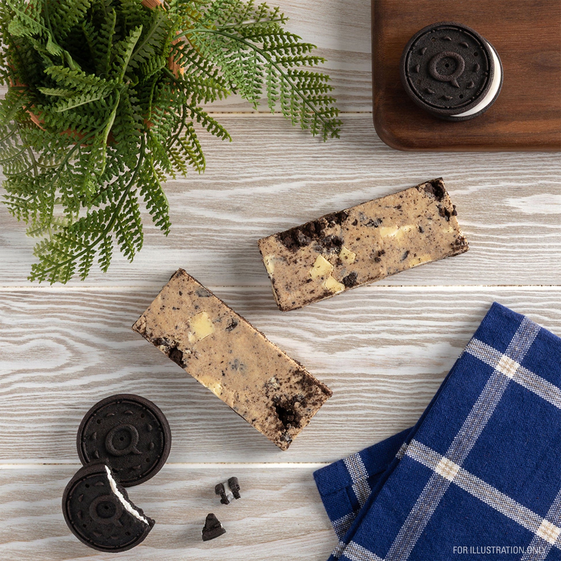 cookies-and-cream-protein-bars-t0 15807_QN_USA_ProteinBar_CAC_InterimAssetUpdate_Digital_Tabletop2.jpg