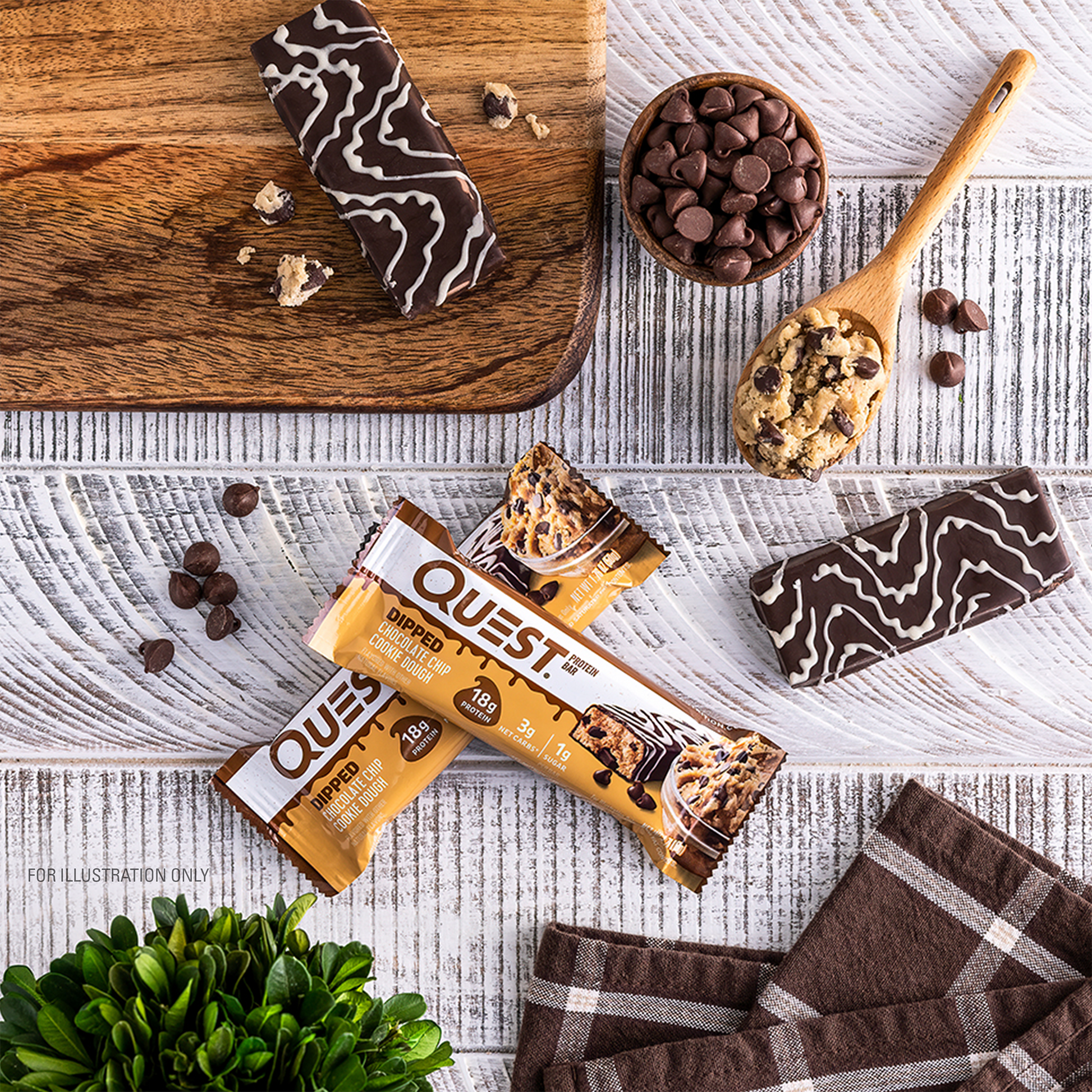 dipped-chocolate-chip-cookie-dough-protein-bar-i3 qst-012268_dipped-chocolate-chip-cookie-dough-protein-bar_7.png